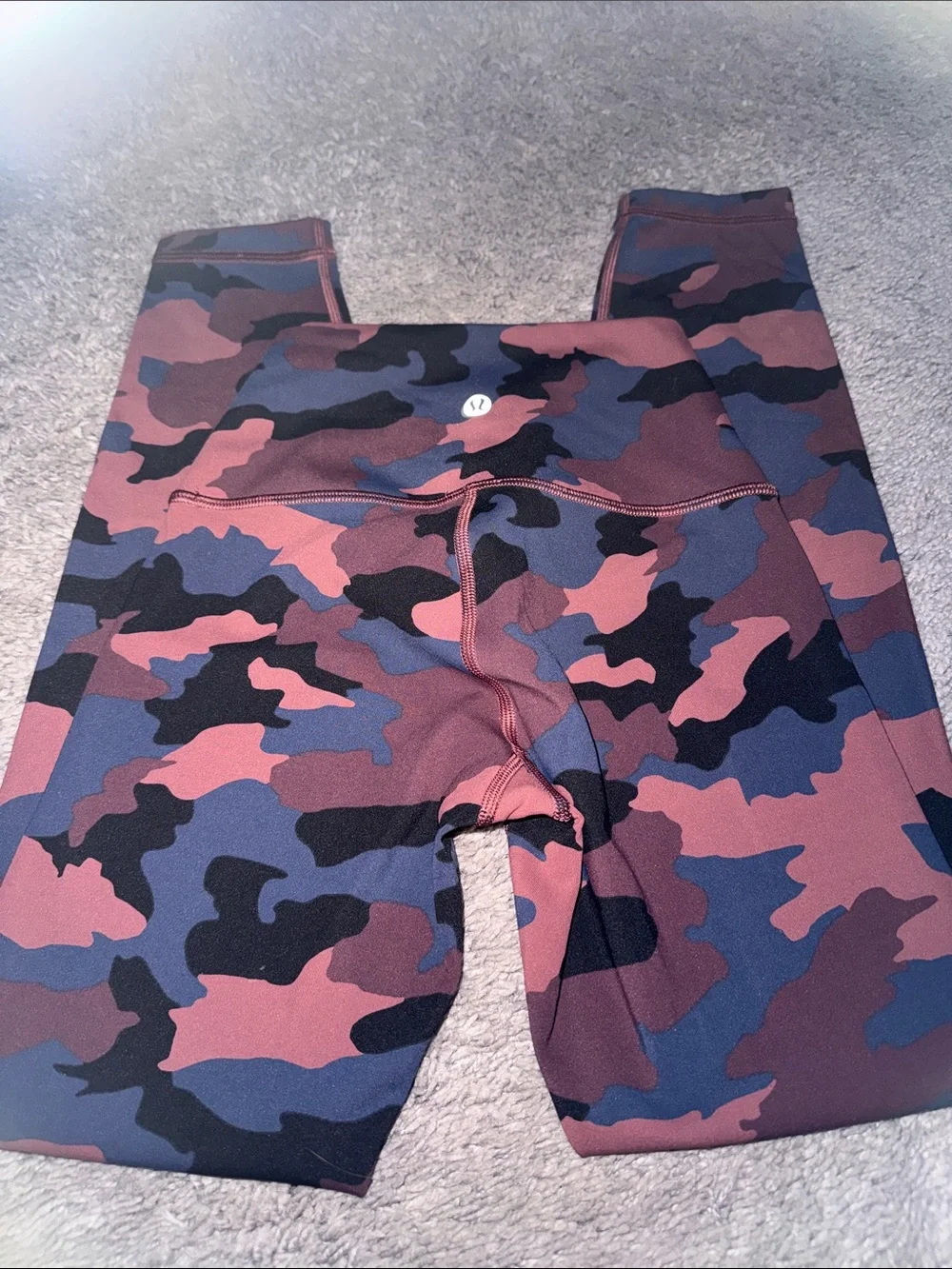 lululemon athletica woman’s ' Camo Print Leggings in Rose, Navy & Black
